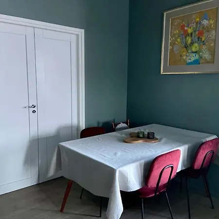 Colourful Two Bedroom *